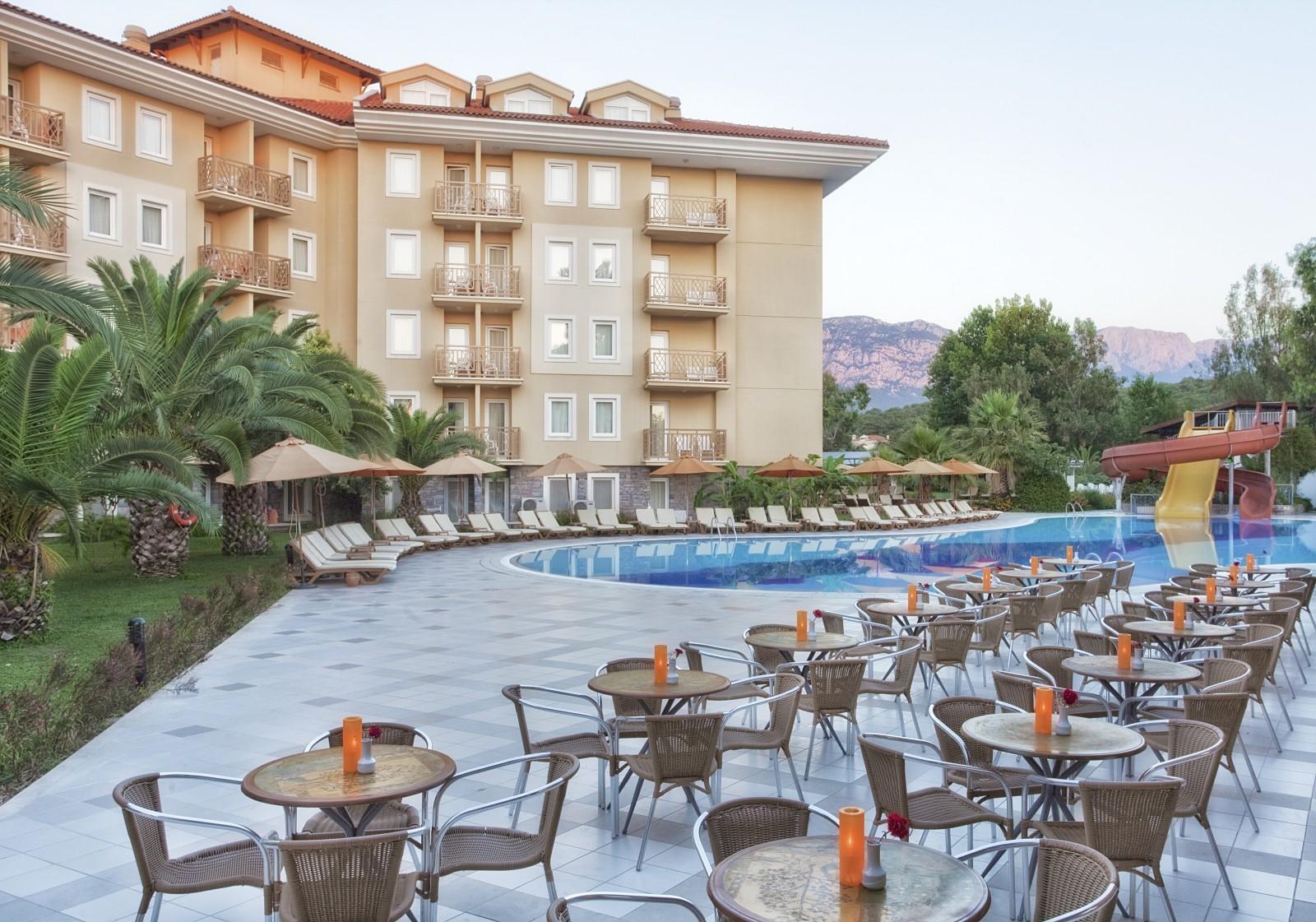 Akka Claros Hotel ケメル エクステリア 写真