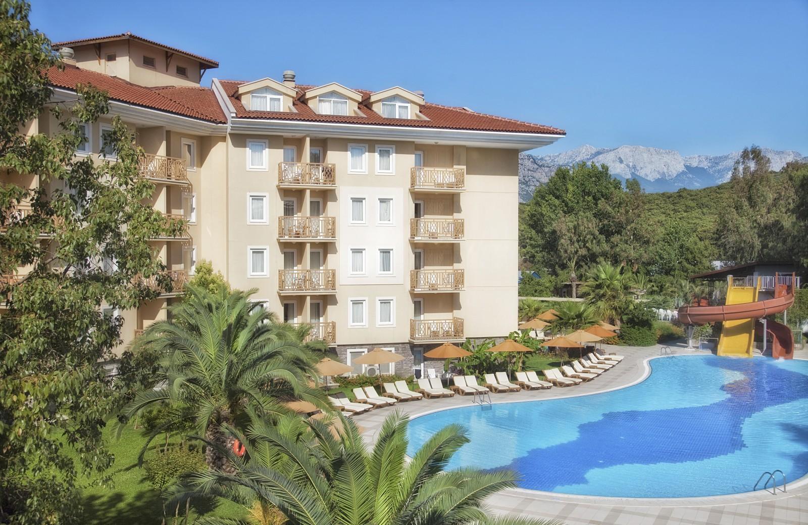 Akka Claros Hotel ケメル エクステリア 写真