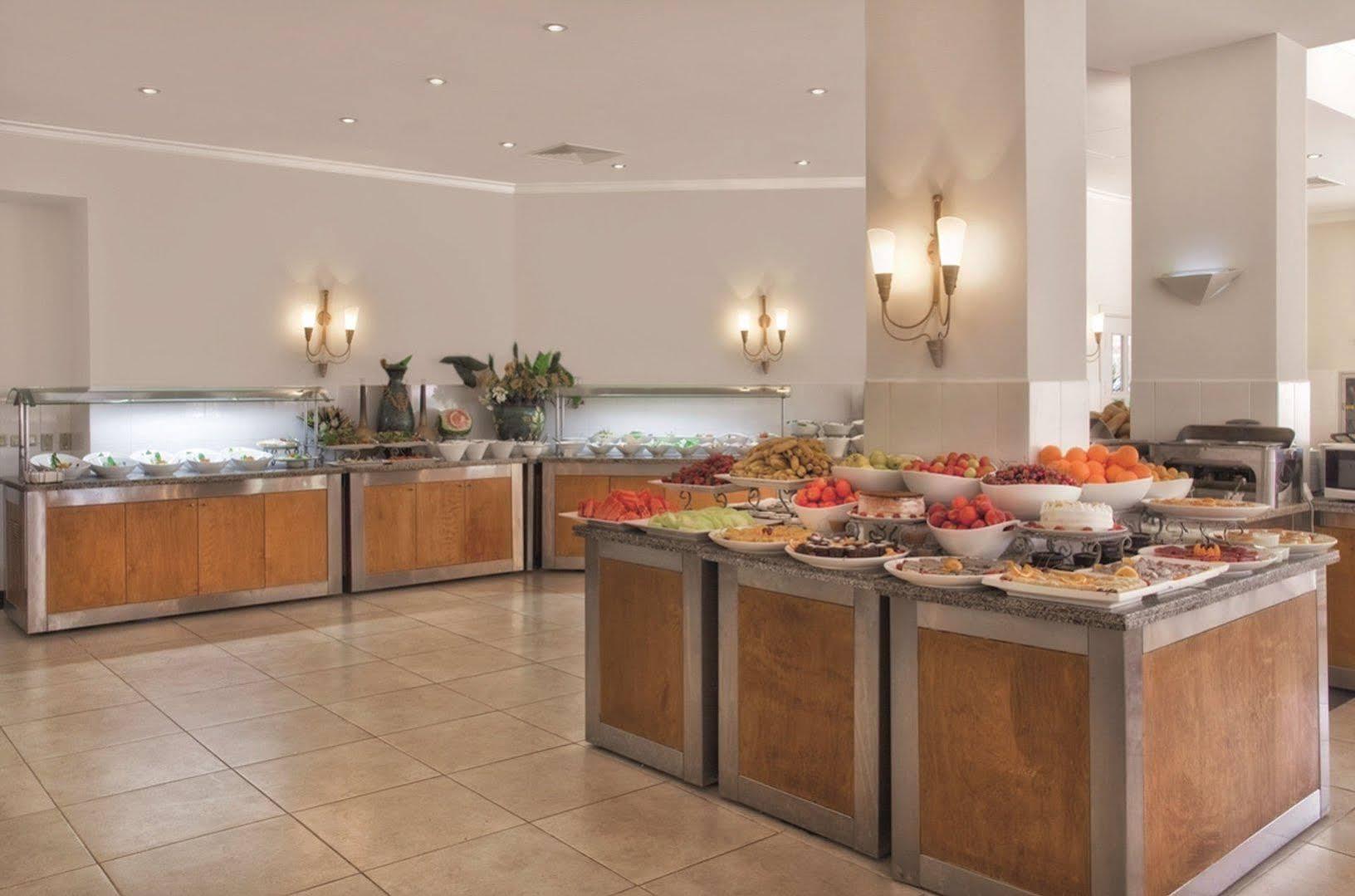 Akka Claros Hotel ケメル エクステリア 写真